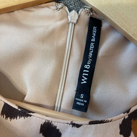 Women’s Leopard Pattern Dress - Picture 4 of 4